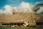 010_kyrgyzstan_2004_015.JPG (4318 Byte)