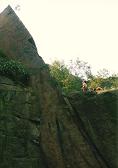 005_loebejuen_theedge_02.JPG (1570 Byte)
